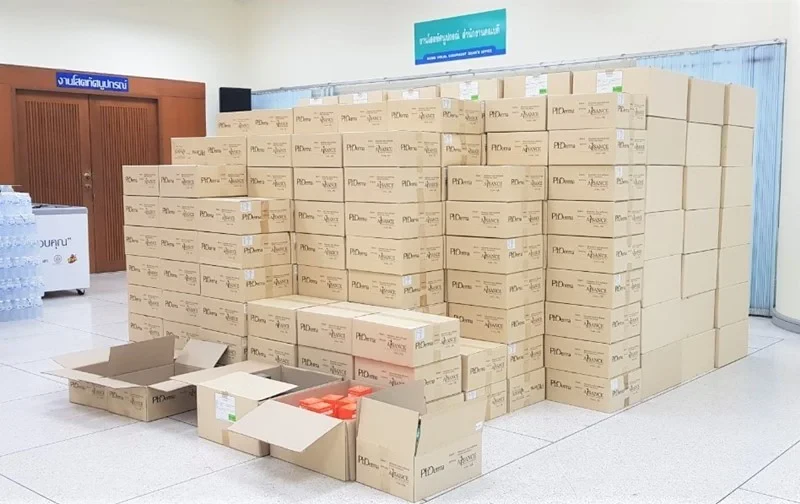 บริษัท โรจูคิส อินเตอร์เนชั่นเนล จำกัด (มหาชน) ได้มอบของบริจาคให้กับทางโรงพยาบาลจุฬาลงกรณ์, โรงพยาบาลสนามจุฬาลงกรณ์ และ วชิรพยาบาล