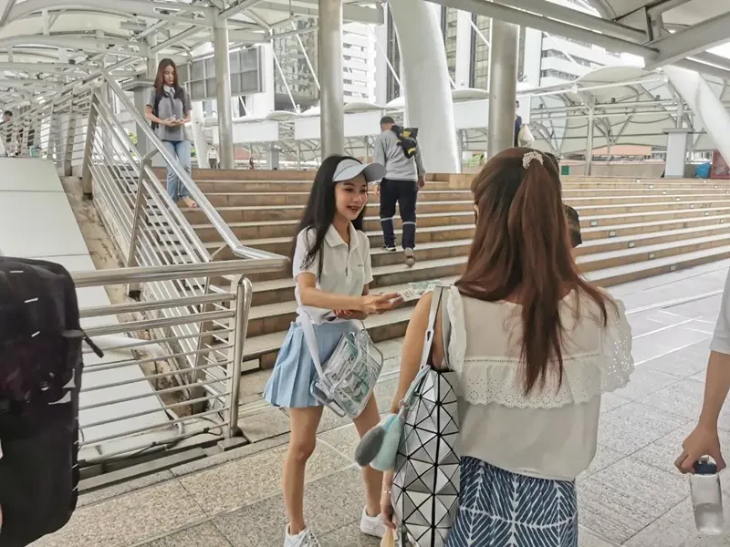 "โรจูคิส" โปรโมทผลิตภัณฑ์ใหม่ “เจลครีมรีจู” จัดกิจกรรมเดิน Troop แจก Sampling ทั่วประเทศ