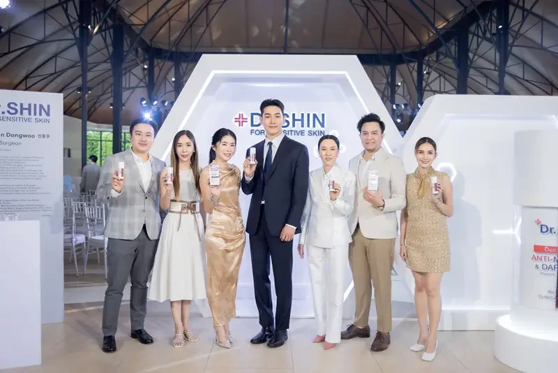 โรจูคิส เปิดตัวแบรนด์ใหม่ DR. SHIN ที่ค้นคว้าและพัฒนาร่วมกับ ดร.ชิน ดงวู ศัลยแพทย์ความงามชื่อดังจากประเทศเกาหลี สู่ นวัตกรรมเซรั่มจัดการฝ้ากระแดด จุดด่างดำสะสม 10 ปี ด้วยเทคโนโลยี BIO-CONVER